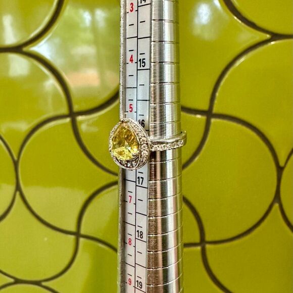 Silver Ring with Green Pear Cut Gem and Halo - Picture 6 of 7